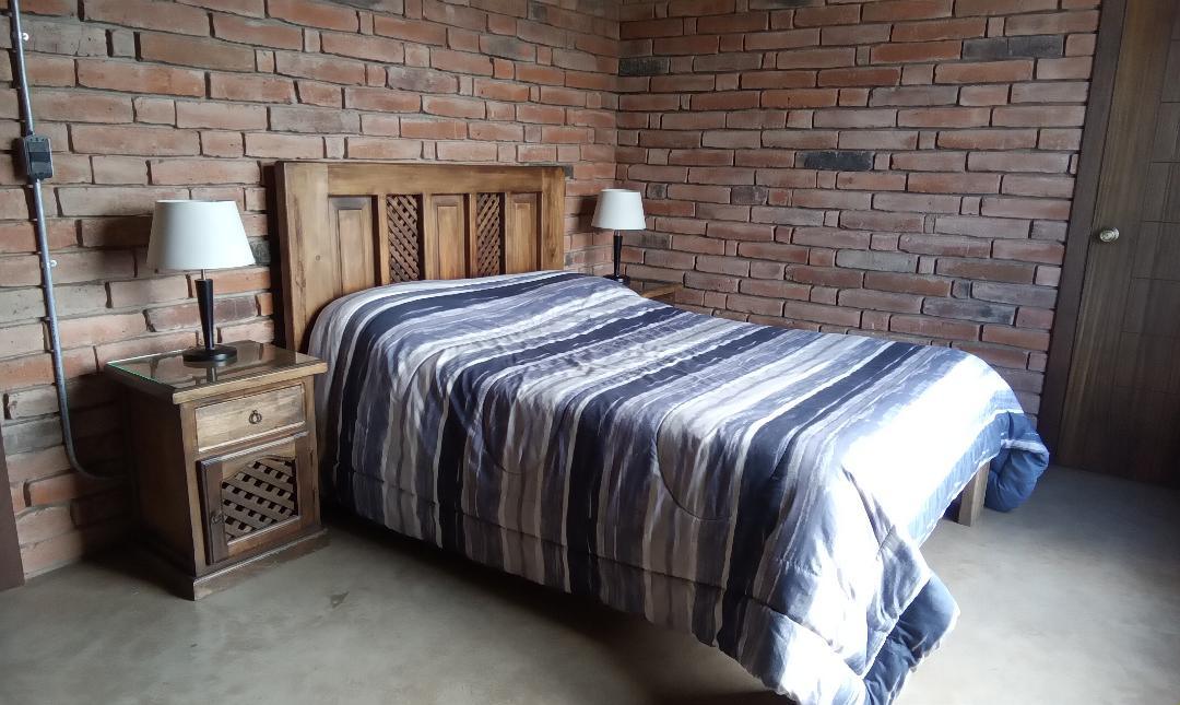 8. Bedroom #7 SHOWCASE